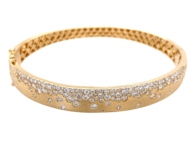 14Y Flush Set Diamond Hinged Bangle with Satin Finish