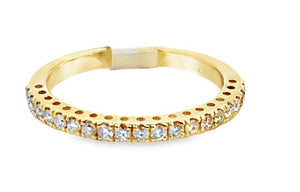 14Y 0.29ctw Shared Prong Diamond Band sz 6.5