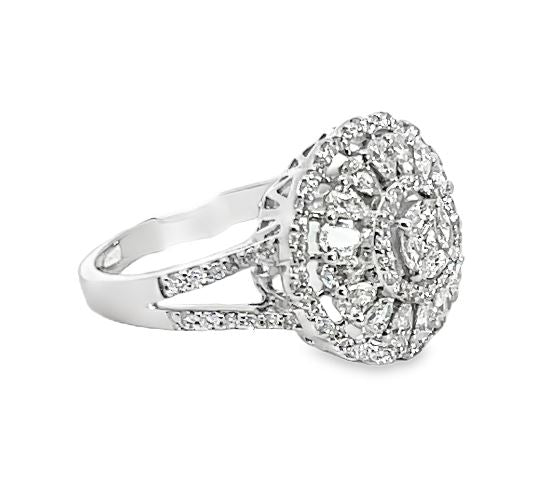 18KW Pear/Round Diamond Flower Ring sz 7