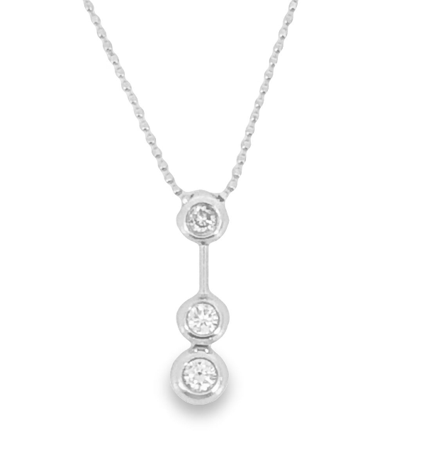 18K 3 Stone Pendant on Beaded Chain