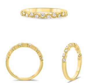 14Y Stackable Wavy Diamond Band