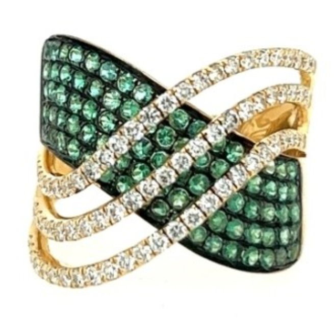 18Y Pave Round Emerald &amp; Triple Diamond Wave Ring Size 6