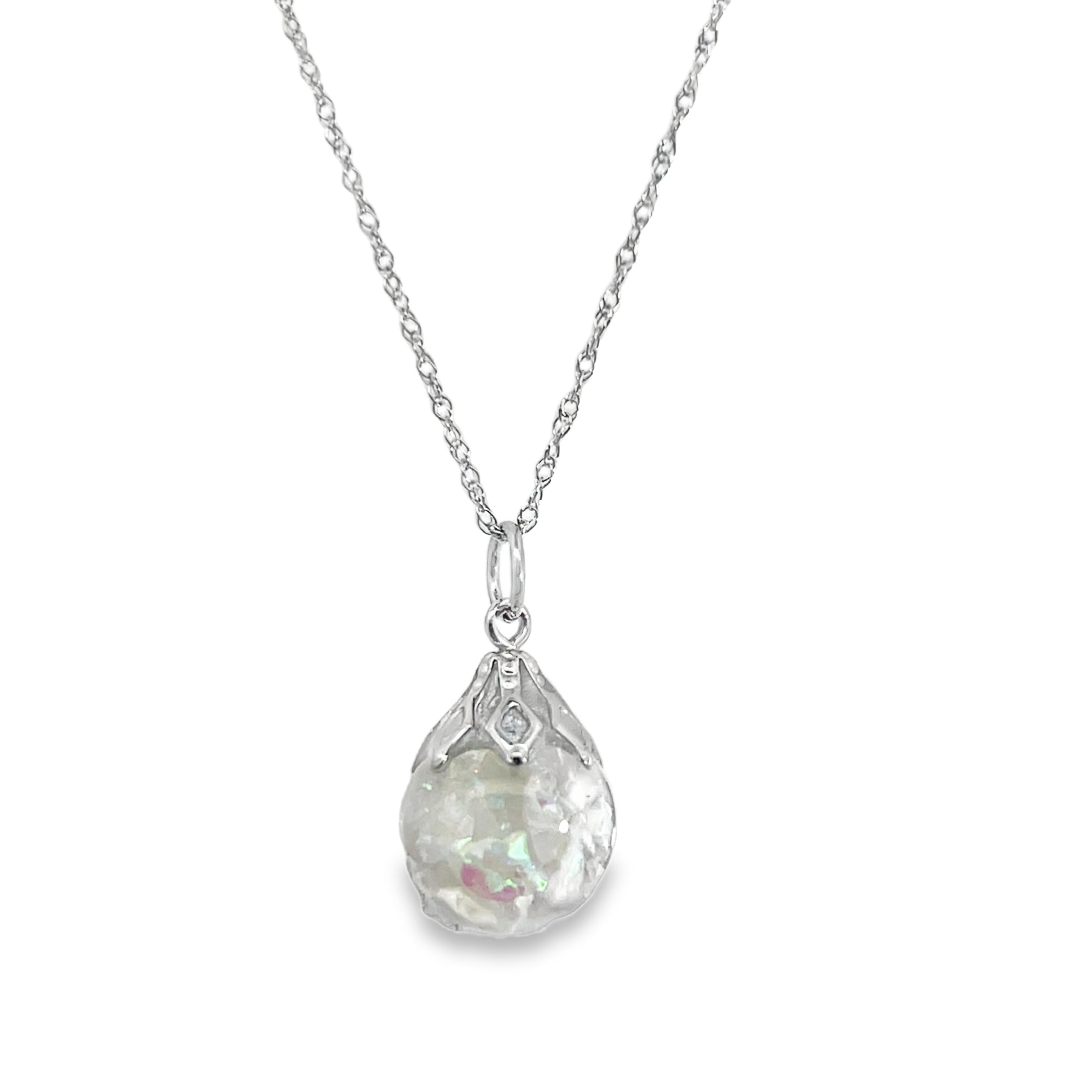 14W 10mm Floating Opal Dangle Pendant on 18" Cable Chain