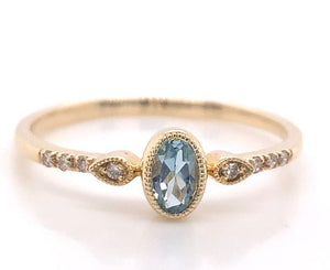 14Y Oval Aqua and Diamond Dainty Stacking Ring sz 7