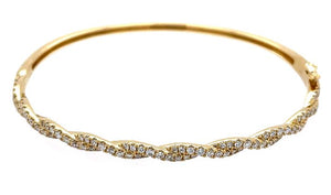 14Y Diamond Twisted Bangle 3mm with Box Catch and Figure 8 Safety
