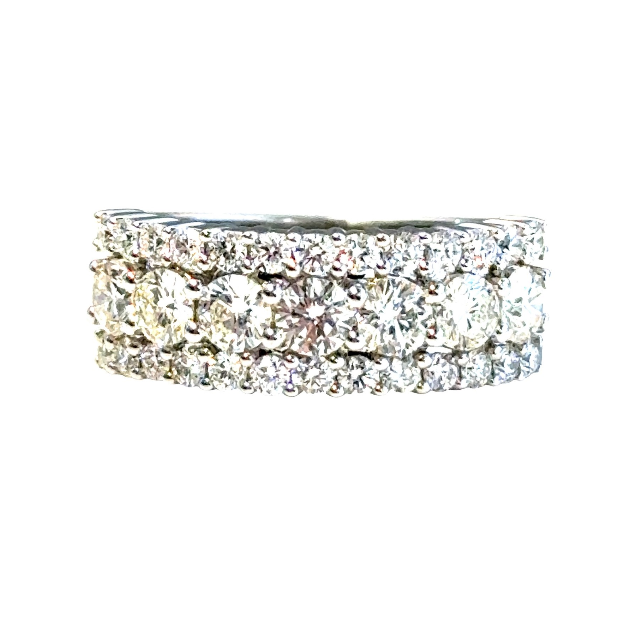 14W 1.76ctw H/I SI1-SI2 3 Row Rd Diamond Band Size 6  33 RBC = 1.76ctw