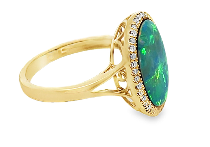 14Y 3.88ctw Oval Doublet Opal Ring with Diamond Halo and Split Shank sz 7