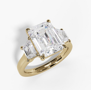 14Y Lab Grown Emerald Cut and Side Trapezoid Diamond Engagement Ring sz 6