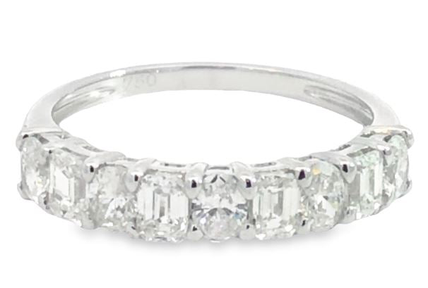 18W Oval and Emerald Cut Diamond Wedding Band sz 7