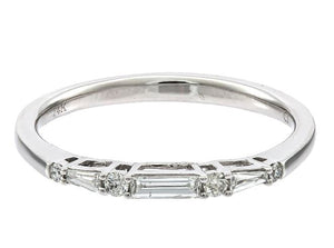 14W Tapered/Straight Baguette and Round Diamond Band sz 6.5